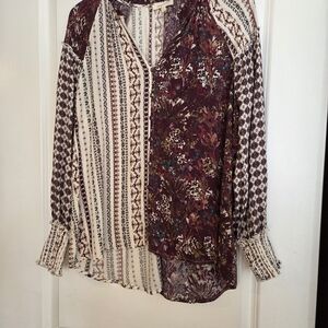 Mystree Button Down Women's Blouse Sz Small Preloved